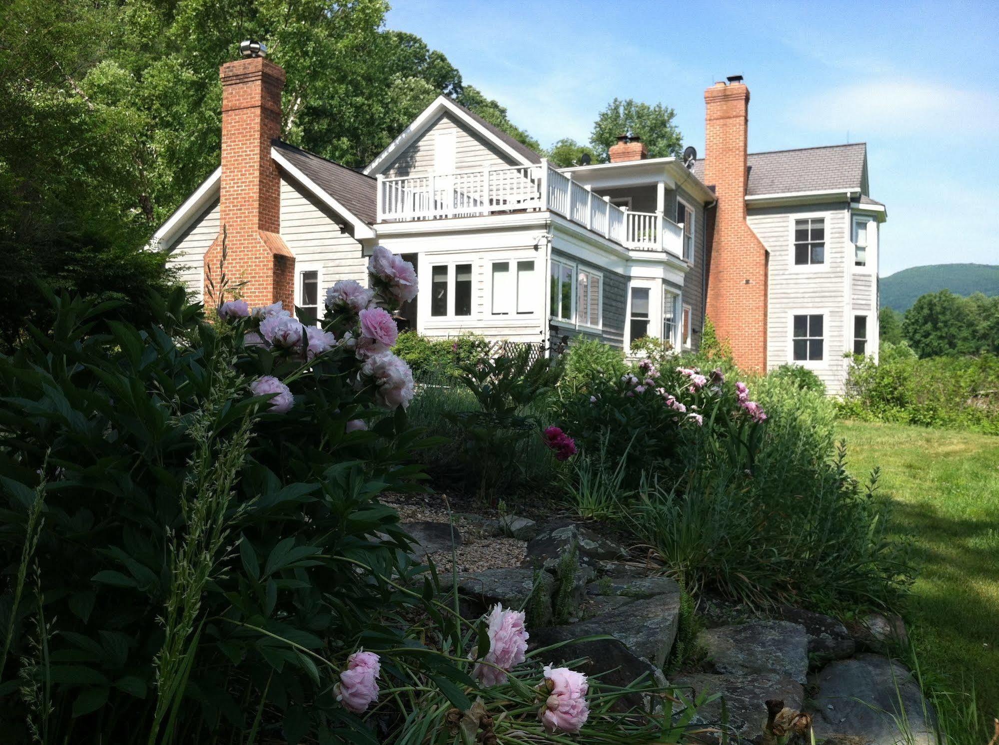 The Inn At Sugar Hollow Farm Crozet Exteriör bild