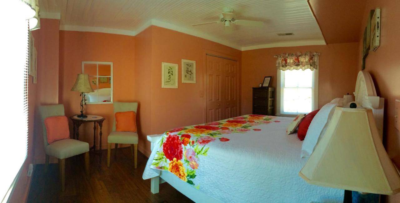 The Inn At Sugar Hollow Farm Crozet Exteriör bild